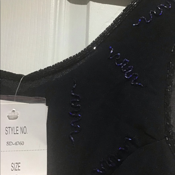 NWT black dress fully lined. Great buy😀 - Picture 8 of 8